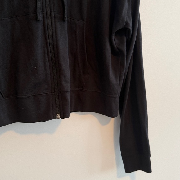 NWOT Nike Women's Black Zip-Up Hoodie Light Weight - Picture 4 of 7